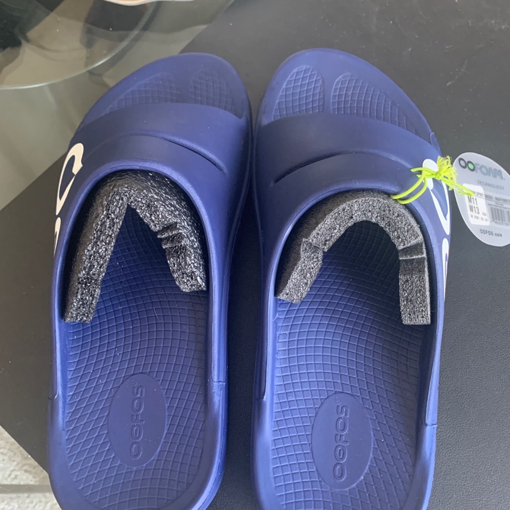 OOFOS Unisex - OOahh Sport Sandal Navy Slides Size M 11 / W13
